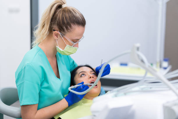 Best Weekend Emergency Dentist in Strawberry, CA
